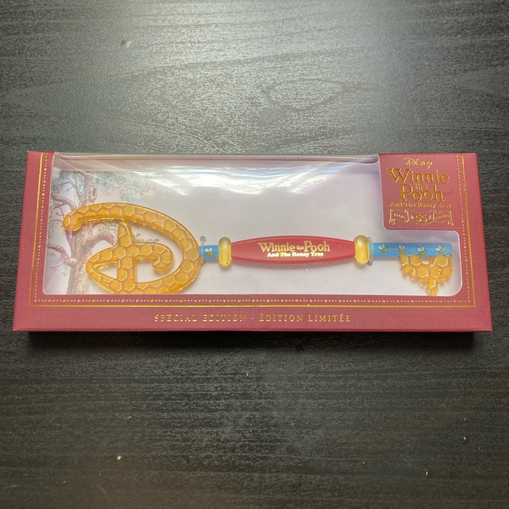 Collectible Winnie the Pooh key